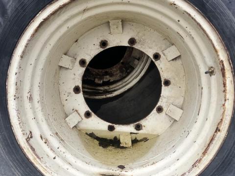 Rába kerék 800/60 R32 Rába kerék 800/60 R32