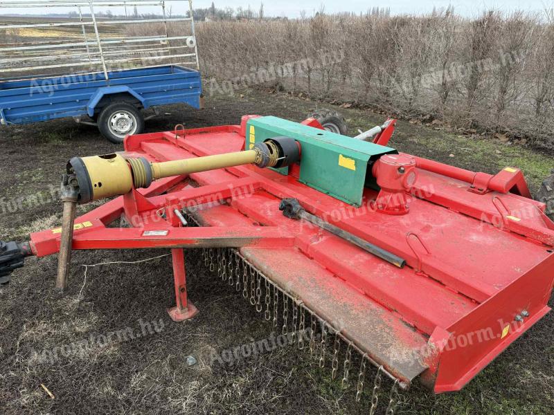 Eladó 3 m-es szárzúzó – jó állapotban