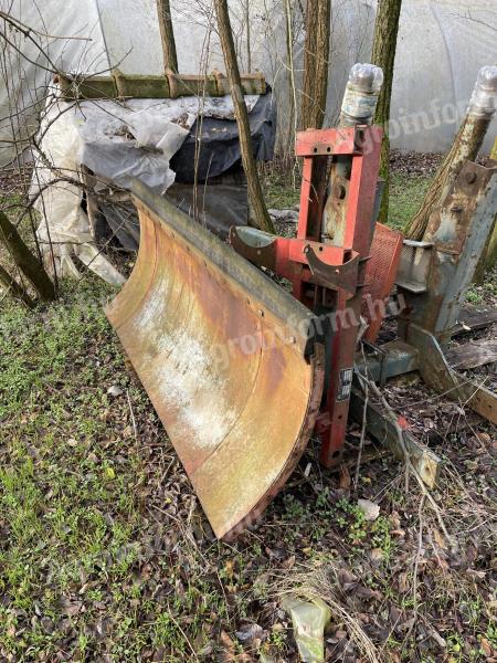 Tolólapok különböző méretben eladók