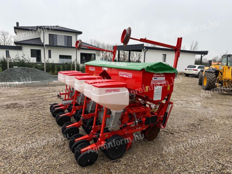 Gaspardo vetőgép 6 soros tárcsás