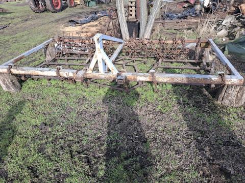 Függesztett nehéz fogas