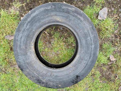 9.5L-15 SL gumiabroncsok