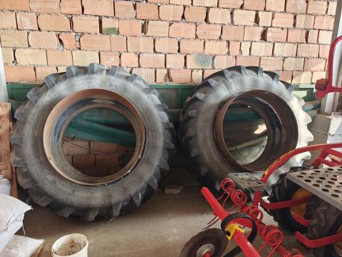 18,4-38R-es Taurus dupla gumi eladó