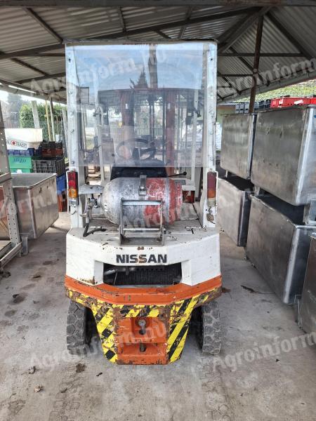 Nissan Gázos targonca
