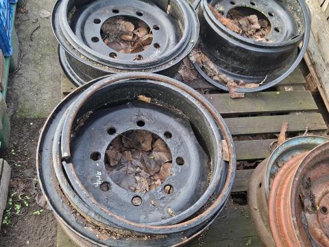 Pótkocsi felni komplett