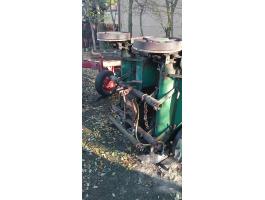 Burgonyaültető eladó