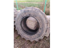 BKT 17.5L-24 TR459 12PR gumiabroncs