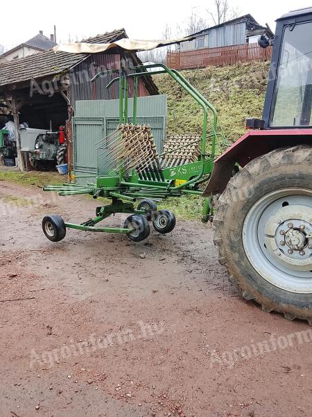 Krone 460-as rendsodró kardánnal, kivehető karokkal, tandemtengellyel eladó