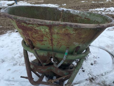 Eladó műtrágyaszoró