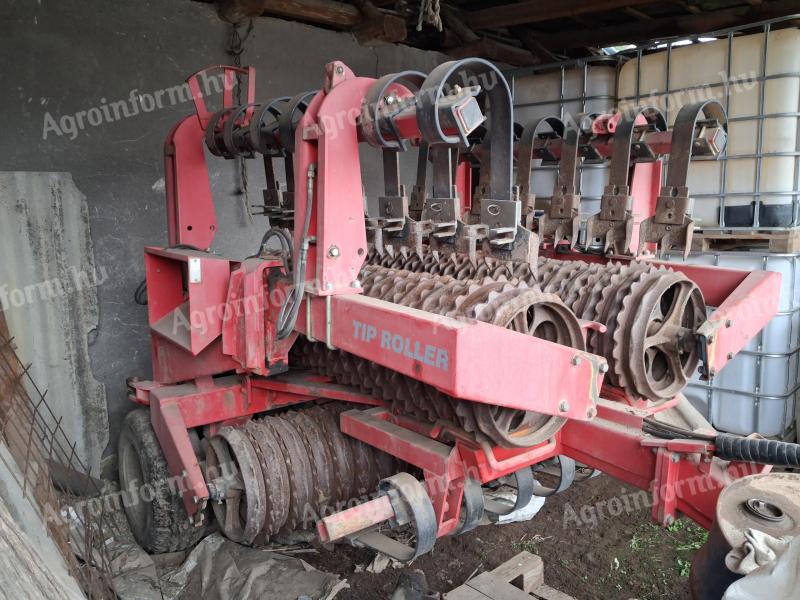 Heva Cambridge henger eladó