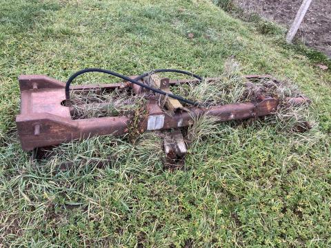 Hátfalemelő raklapvilla eladó