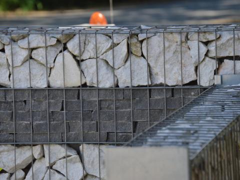 Gabion kerítés,  oszlop,  kapu,  kerítéspanel,  táblás kerítés - a legjobb áron