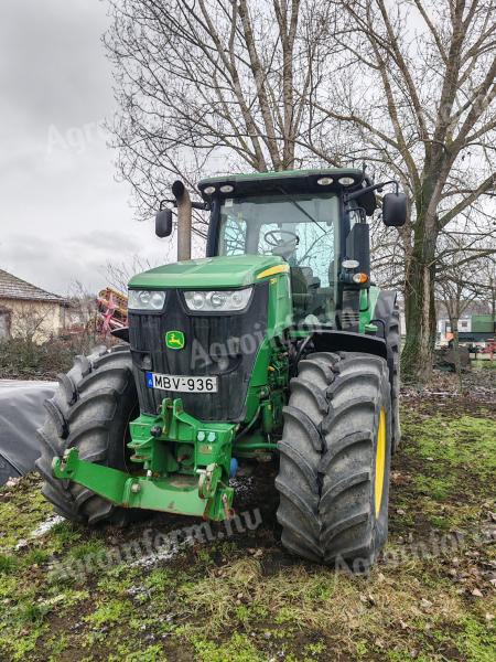 John Deere 7230R felújított váltóval eladó