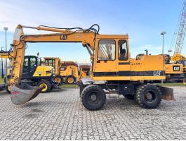 Caterpillar 206-B / 1992 / Lízing 20%-tól