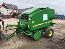 John Deere MultiCrop 623 bálázó eladó