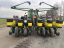 John Deere 1760 vetőgép, 12 soros kivitelben