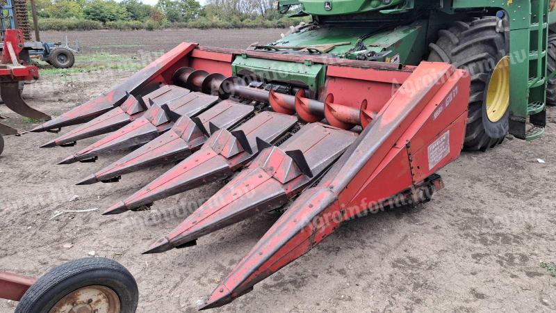 Oros 6011 zúzós kukorica asztal