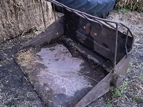 Homlokrakodó kanál