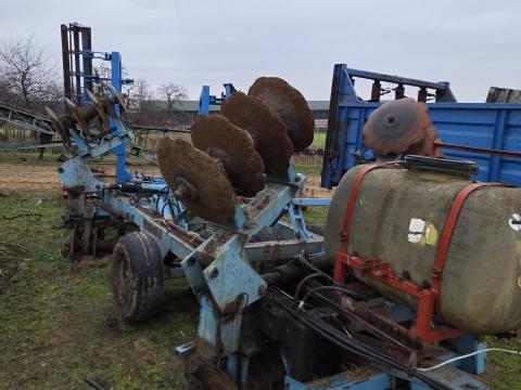 Eladó Omikron tárcsa