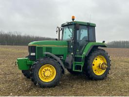 John Deere 7800 Traktor