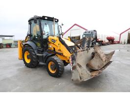 Eladó JCB 3CX | 2009 | 7 600 kg | 10 900 üzemóra – JCB Contractor kotró-rakodó