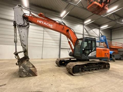 Hitachi ZX 210 LC-5B / 2014 / 11 896 üzemóra / Lízing 20%-tól