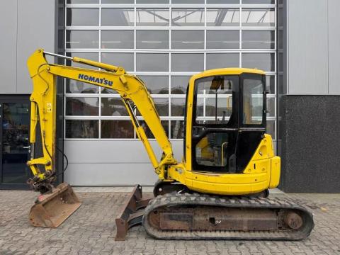 Komatsu PC40MR-1 / 2002 / 5 237 üzemóra / Lízing 20%-tól Komatsu PC40MR-1 / 2002 / 5 237 üzemóra / Lízing 20%-tól