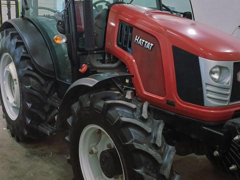 Hattat A90 eladó traktor kevés üzemórával, első tulajdonostól