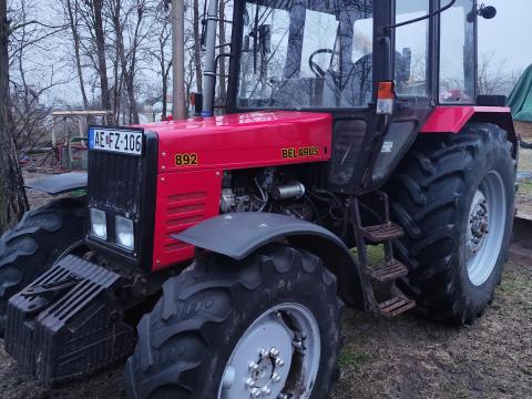 MTZ 892 felújított motorral, új gumikkal, azonnal munkára fogható