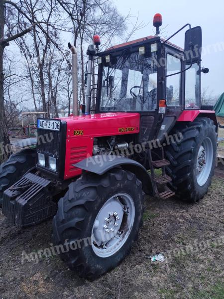 MTZ 892 felújított motorral, új gumikkal, azonnal munkára fogható