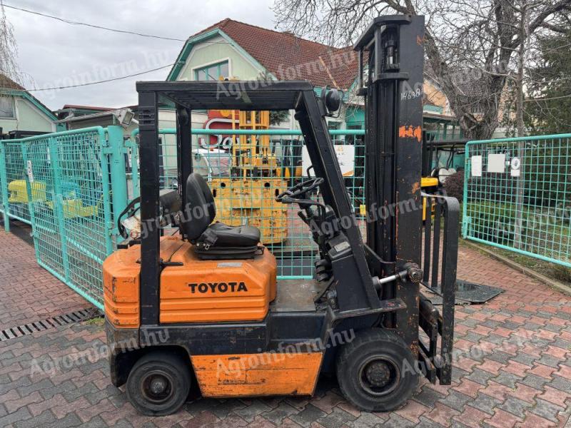Toyota 1,5 tonnás targonca (V-4152)