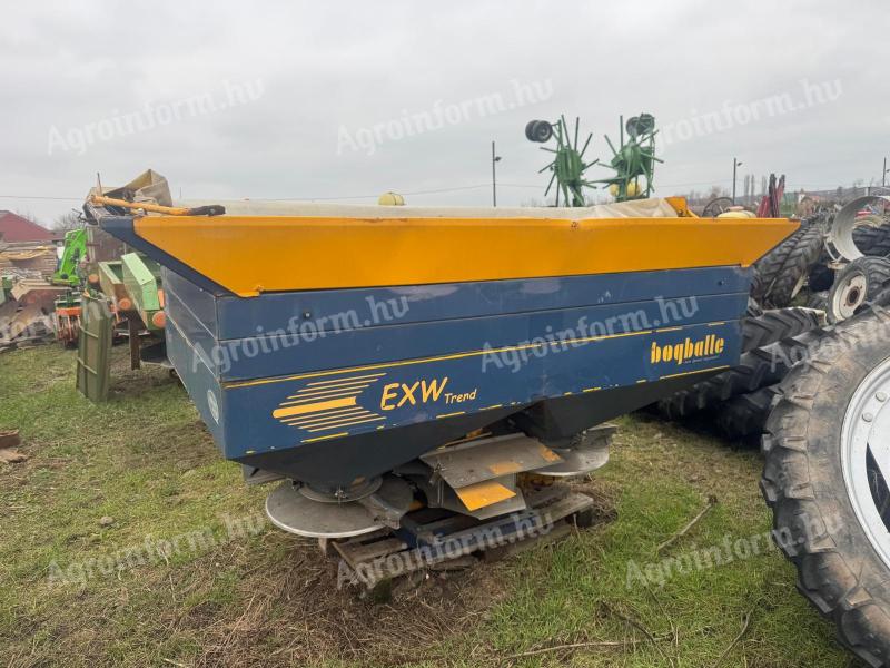 BOGBALLE EXW TREND,  2200 LITERES KÉTTÁRCSÁS MŰTRÁGYASZÓRÓ,  MONITORRAL