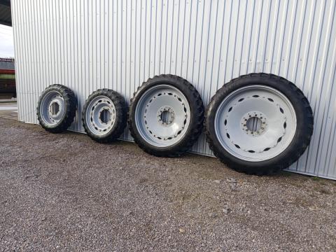 IH, Steyr, JD állítható művelőkerék garnitúra