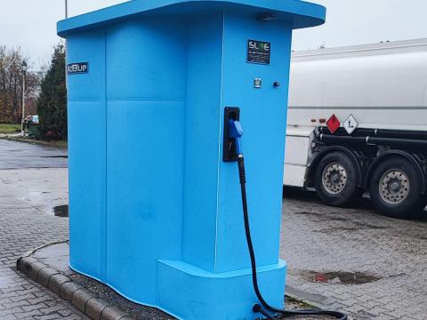 Adblue Kút / Adblue tartály / Keskeny kivitel