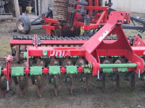 UNIA ARES TL 3 – 3 méteres rövidtárcsa ékgyűrűshengerrel