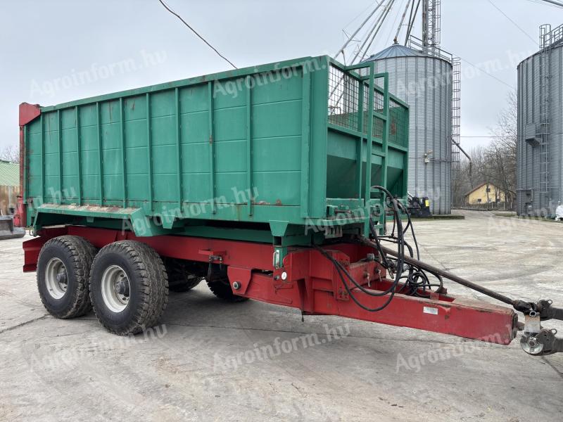 Agrikon Solt EB-15 CS trágyaszóró első tulajdonostól, jó állapotban