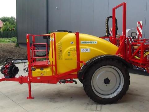 Új Agro-Osek vontatott szántóföldi permetező 1200l,  1500l,  2000l,  2500l,  3000l kivitel VIP AGRO Kft