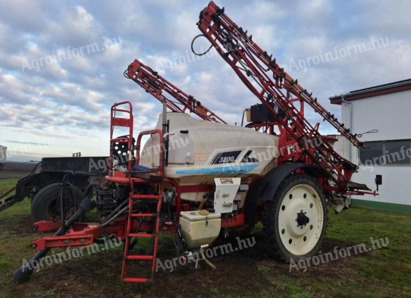 BARGRAM 3200 Fox szántóföldi permetezőgép