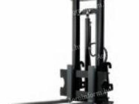 Targoncatorony emelő adapter rakodógépre, homl.rakodóra, ker. rakodóra, tel.rakodóra Targoncatorony emelő adapter rakodógépre, homl.rakodóra, ker. rakodóra, tel.rakodóra