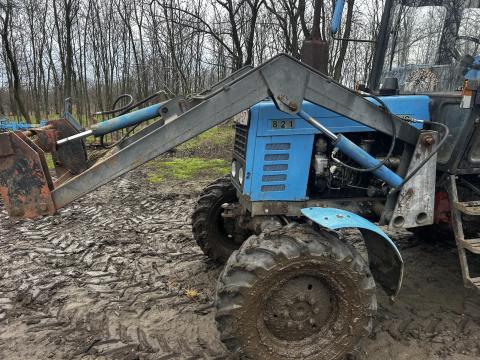 MTZ-re szerelhető homlokrakodó eladó
