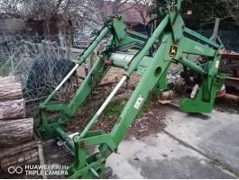John Deere A 640 homlokrakodó eladó