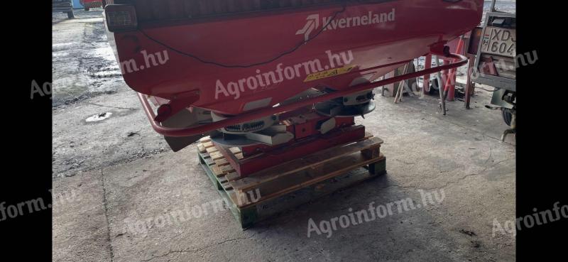 Kverneland műtrágyaszoró