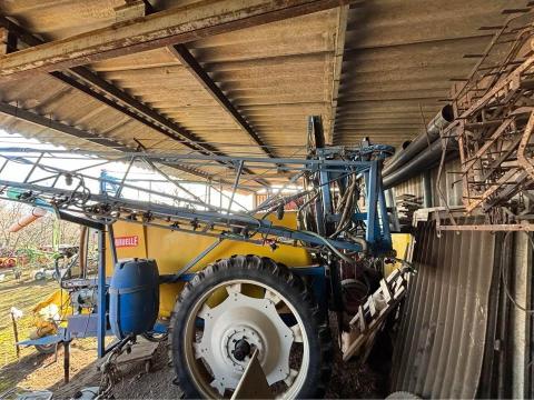 Aruelle 3000 vontatott permetezőgép eladó