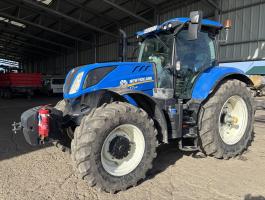 New Holland T7.245 első tulajdonostól, szervizkönyvvel, GPS-szel