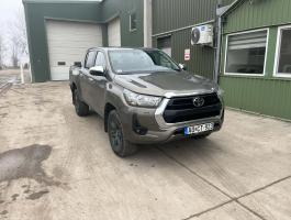 Toyota Hilux 2.8 4x4 Double Active (Automata)