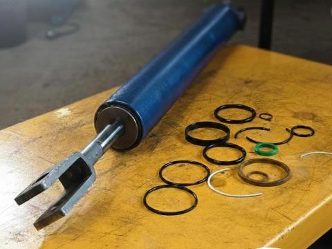 Hidraulika munkahenger javítás, felújítás