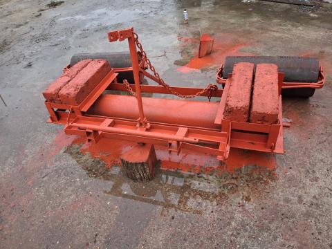 Eladò tömörìtő Henger Eladò tömörìtő Henger