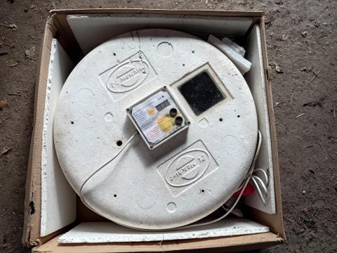 SK 75F háztáji keltetőgép eladó Kiskunfélegyházán SK 75F háztáji keltetőgép eladó Kiskunfélegyházán