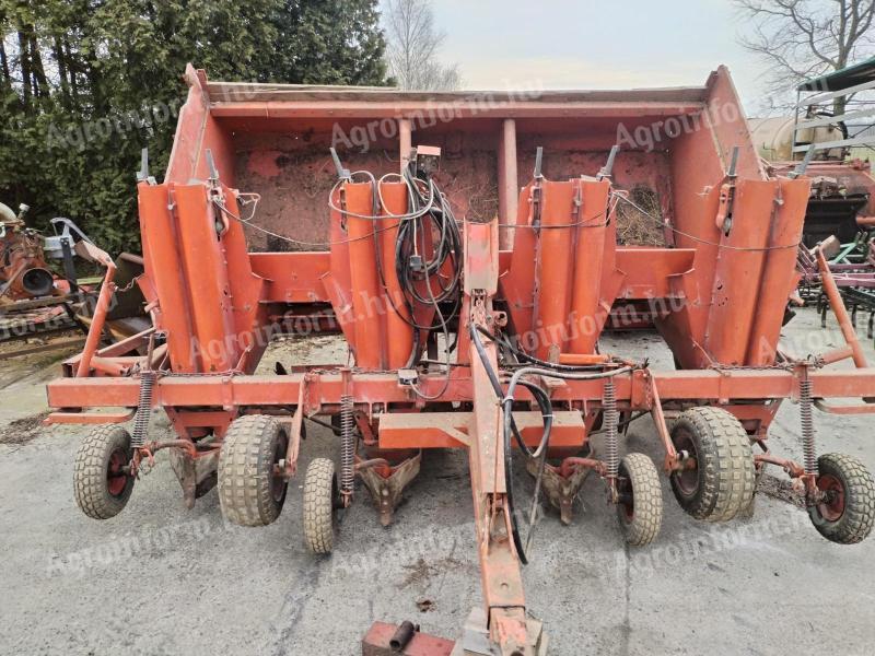 KVERNELAND UNDERHAUG 4 SOROS VONTATOTT BURGONYAVETŐGÉP HIDRAULIKUS BILLENŐTARTÁLLYAL,  VETÉSELLENŐRZŐVEL