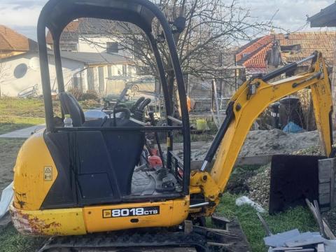 JCB 8018 CTS minikotró,  2014-es évjárat,  2270 üzemóra,  1,8 tonnás